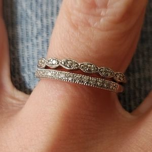 Milgrain detail wedding bands.